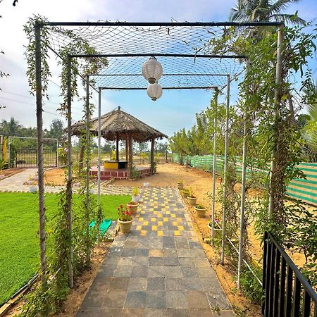 Turtle Beach House Vengurla Екстериор снимка